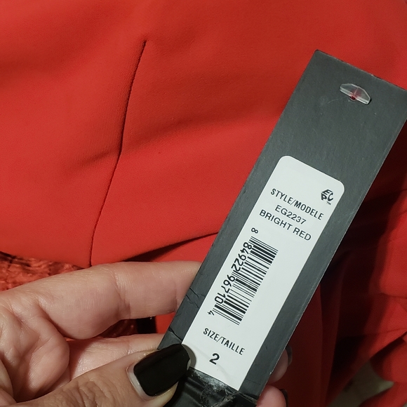 BADGLEY MISCHKA Off-the-Shoulder Gown - Picture 5 of 5